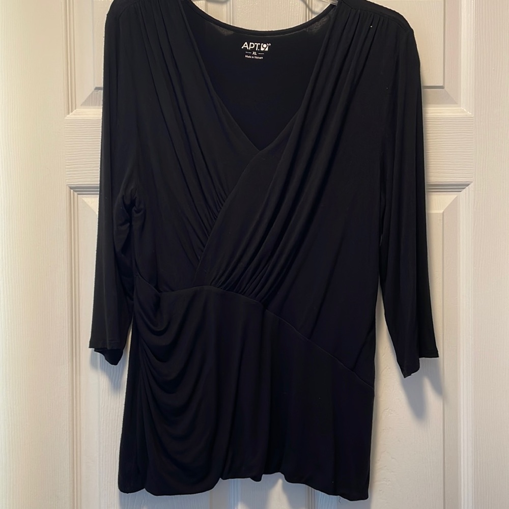 Apt 9 womans top